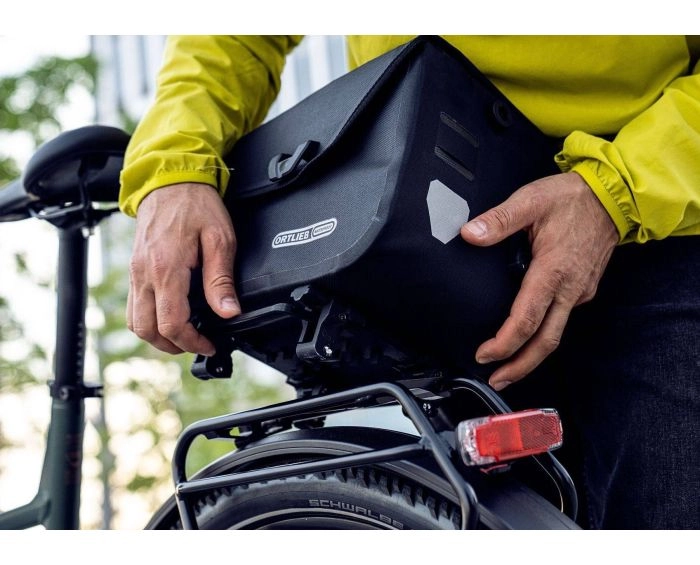 ORTLIEB E-TRUNK SORT 4 ORTLIEB E-TRUNK SORT - Billede 4